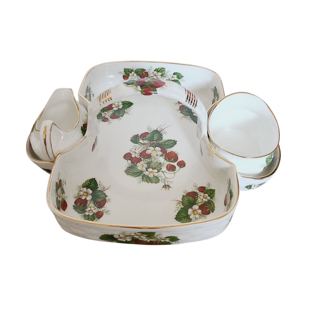 Vintage 3-Piece Hammersley Strawberry Ripe Berry Basket with Sugar‎ & Creamer - Picture 2 of 7